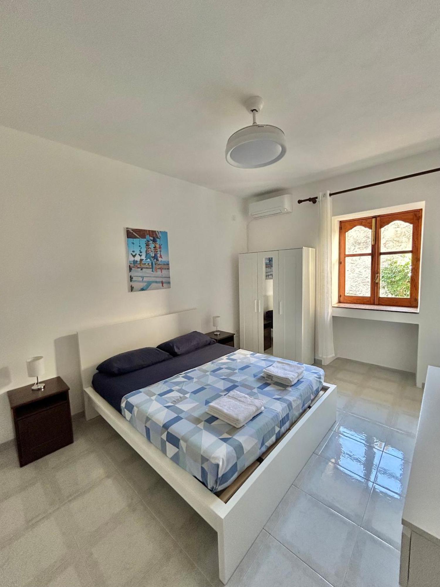 Aeolian Apartments Lipari  Extérieur photo